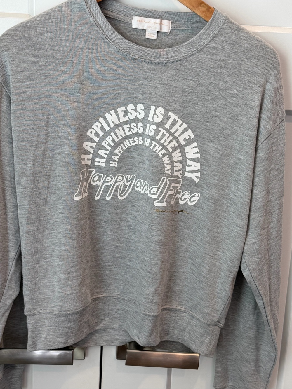 NWOT Spiritual Gangster happy & free Crewneck
